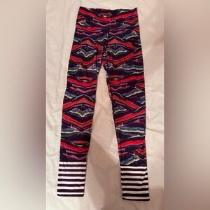 Adidas women’s Leggings with Multicolor Zigzag Pattern